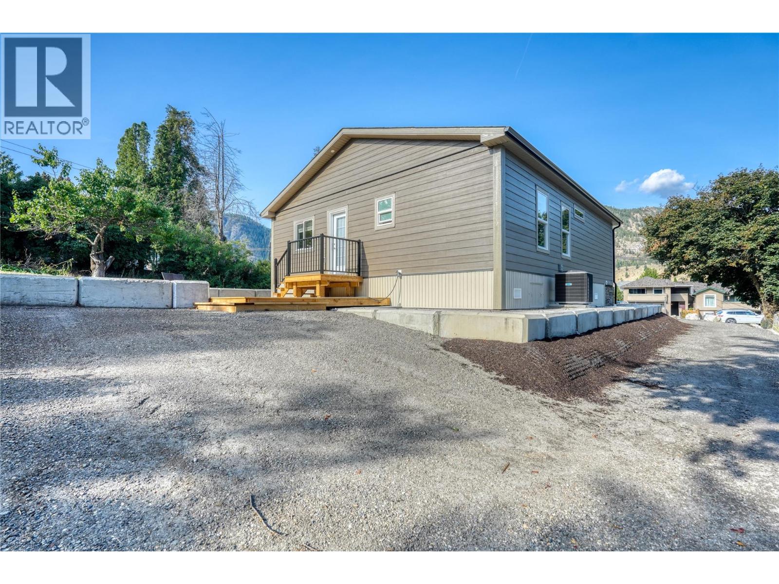1149 Maple Street, Okanagan Falls, British Columbia  V0H 1R2 - Photo 49 - 10373983