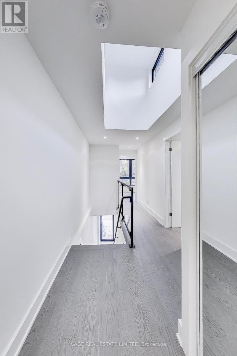 2nd - 2549 Yonge Street, Toronto, Ontario  M4P 2H9 - Photo 11 - C12764418