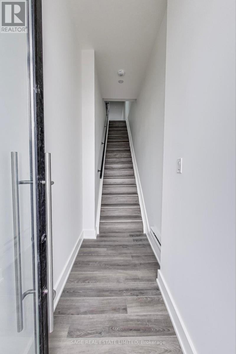 2nd - 2549 Yonge Street, Toronto, Ontario  M4P 2H9 - Photo 2 - C12764418