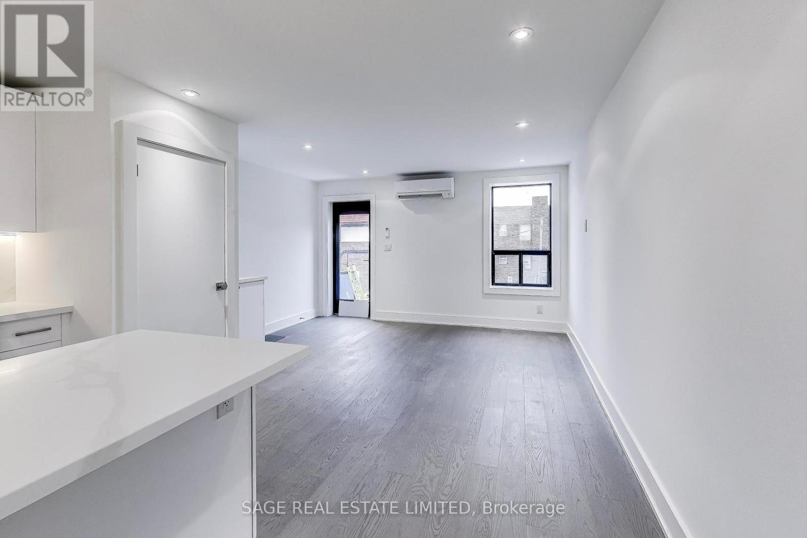 2nd - 2549 Yonge Street, Toronto, Ontario  M4P 2H9 - Photo 4 - C12764418