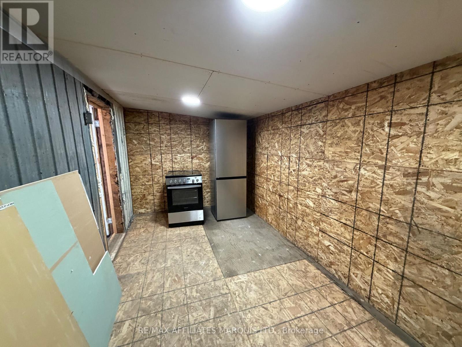 230 Boundary Road E, North Glengarry, Ontario  K0C 1A0 - Photo 5 - X12764424