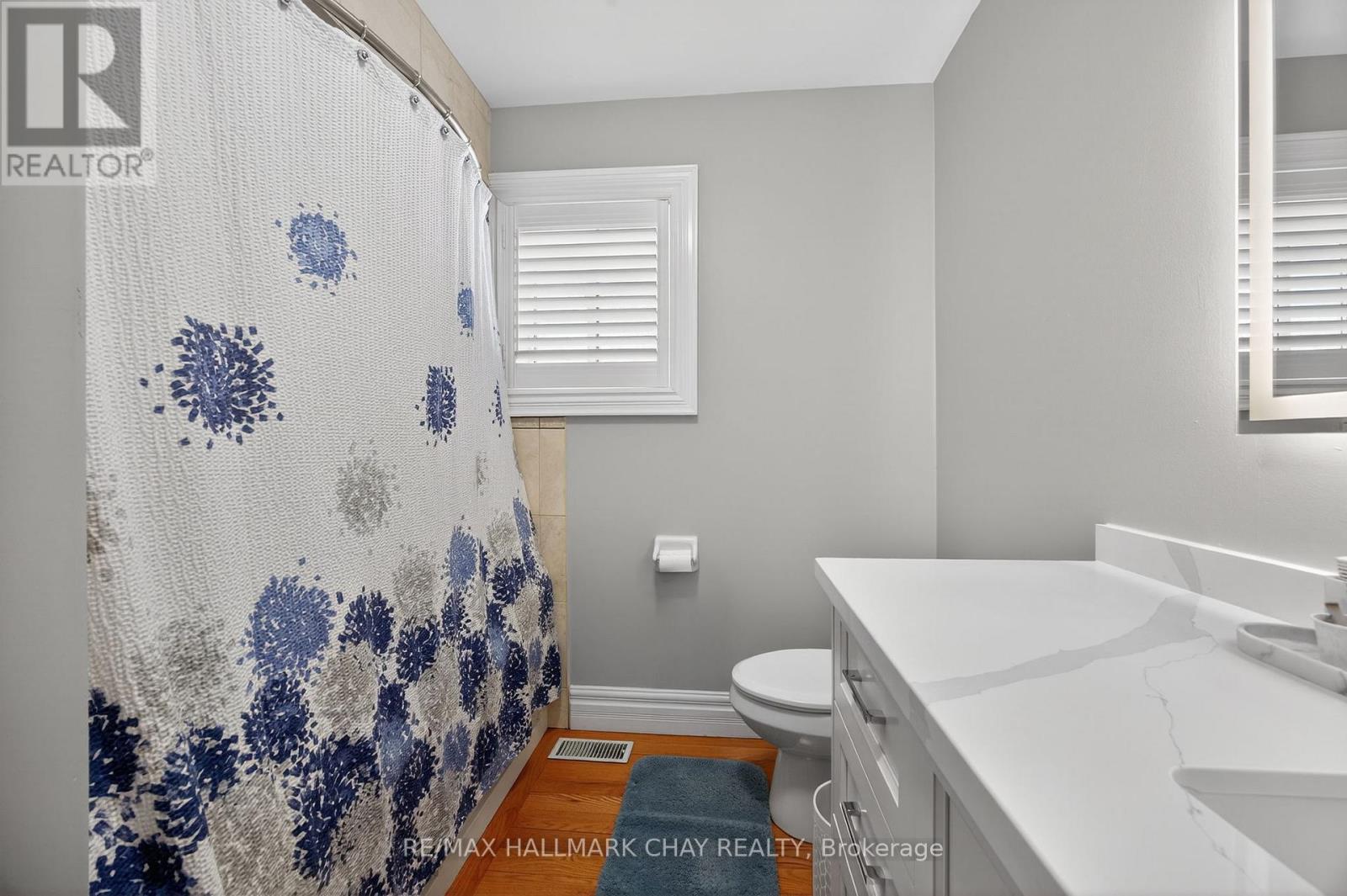 72 Ravenscliffe Court, Brampton, Ontario  L6X 4N9 - Photo 15 - W12764422