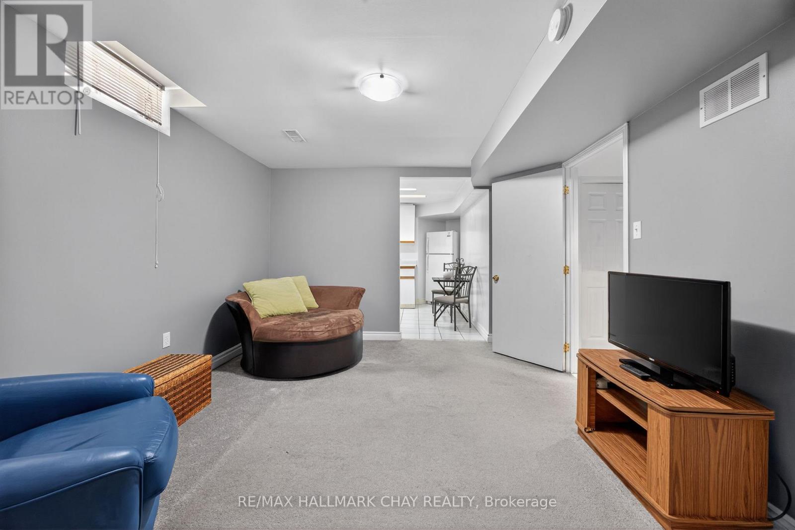 72 Ravenscliffe Court, Brampton, Ontario  L6X 4N9 - Photo 25 - W12764422