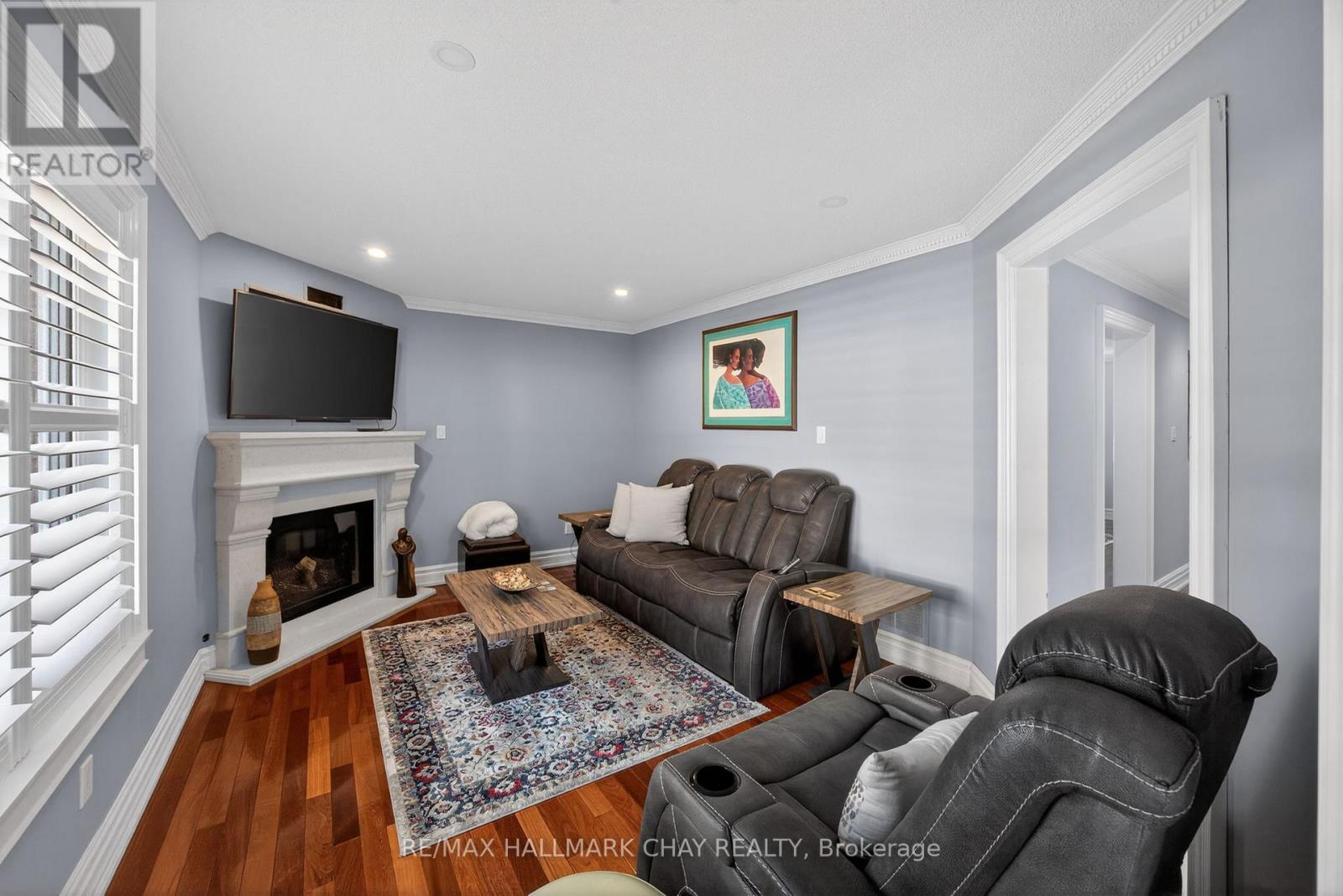 72 Ravenscliffe Court, Brampton, Ontario  L6X 4N9 - Photo 8 - W12764422