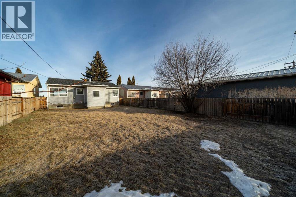 405 8 Avenue E, Bow Island, Alberta  T0K 0G0 - Photo 30 - A2280997