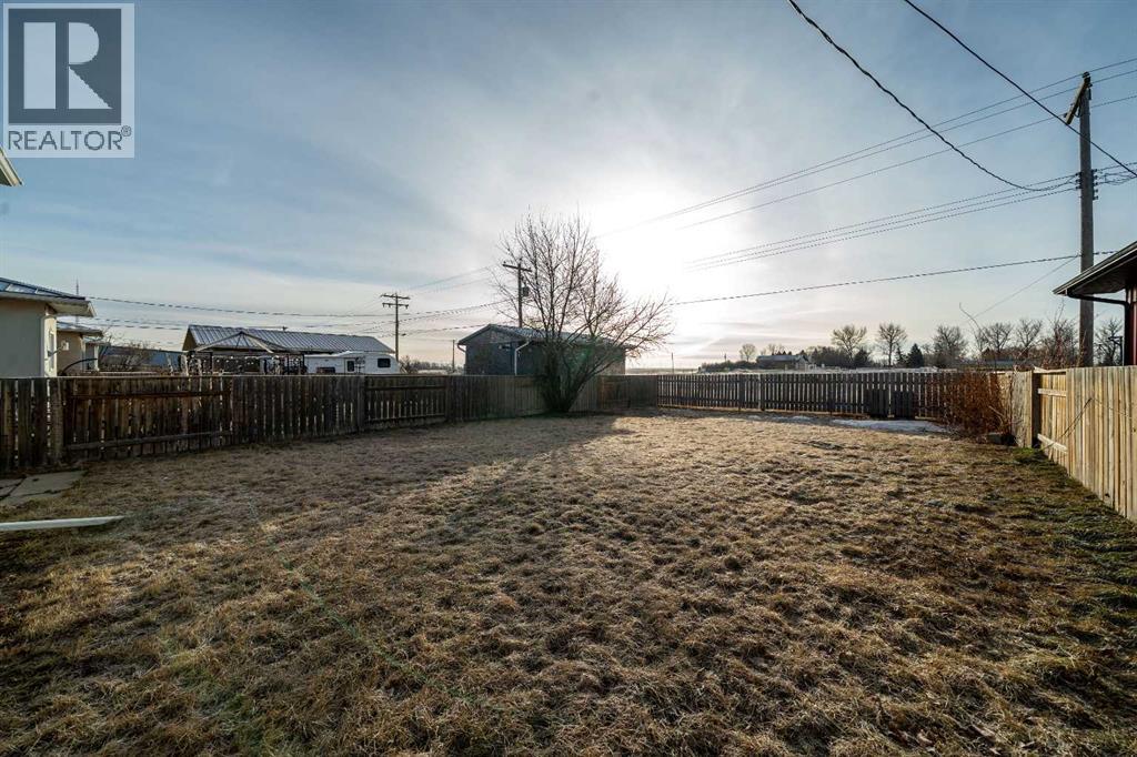 405 8 Avenue E, Bow Island, Alberta  T0K 0G0 - Photo 31 - A2280997