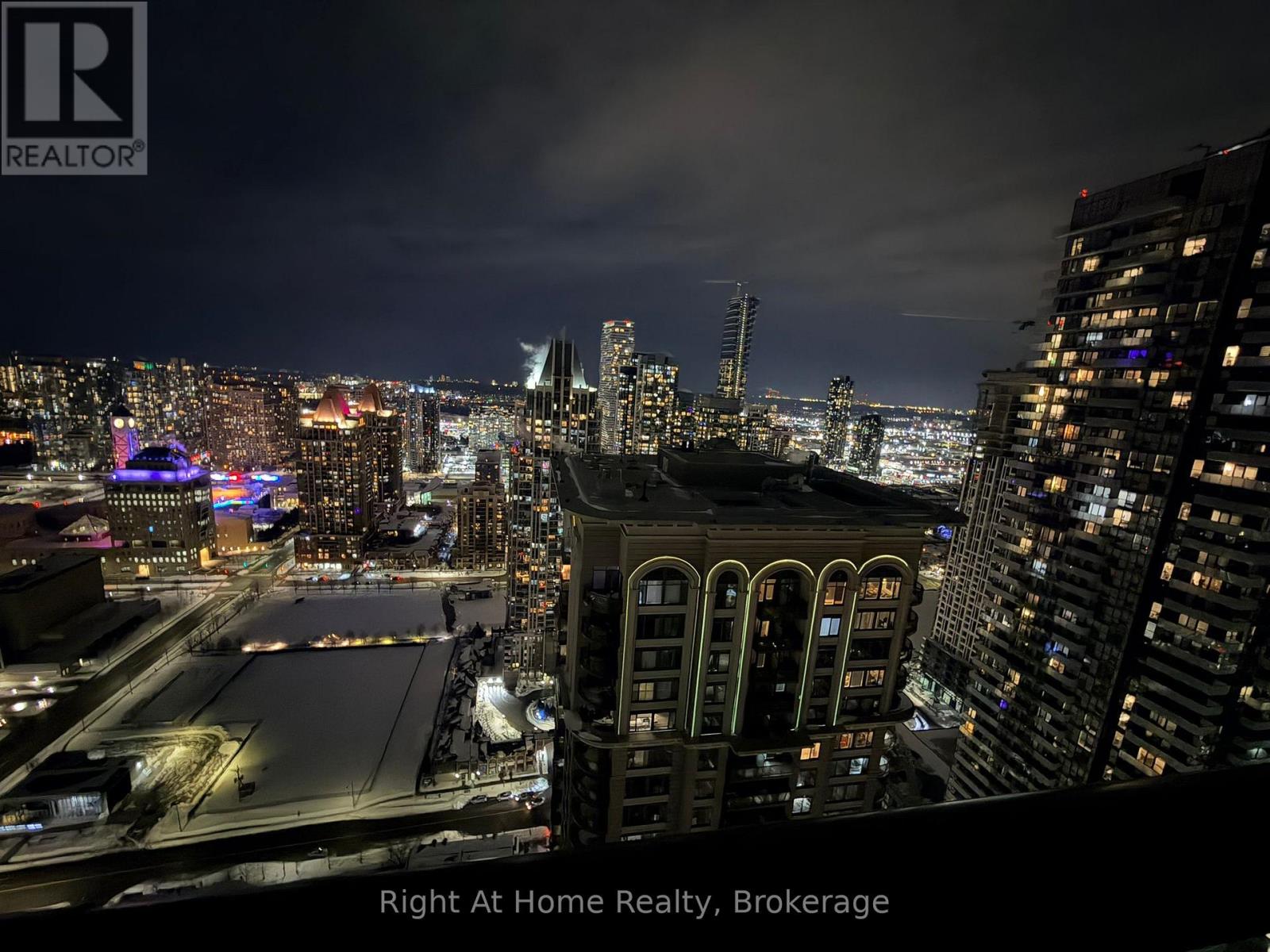 4104 - 395 Square One Drive, Mississauga, Ontario  L5B 0P6 - Photo 11 - W12764454