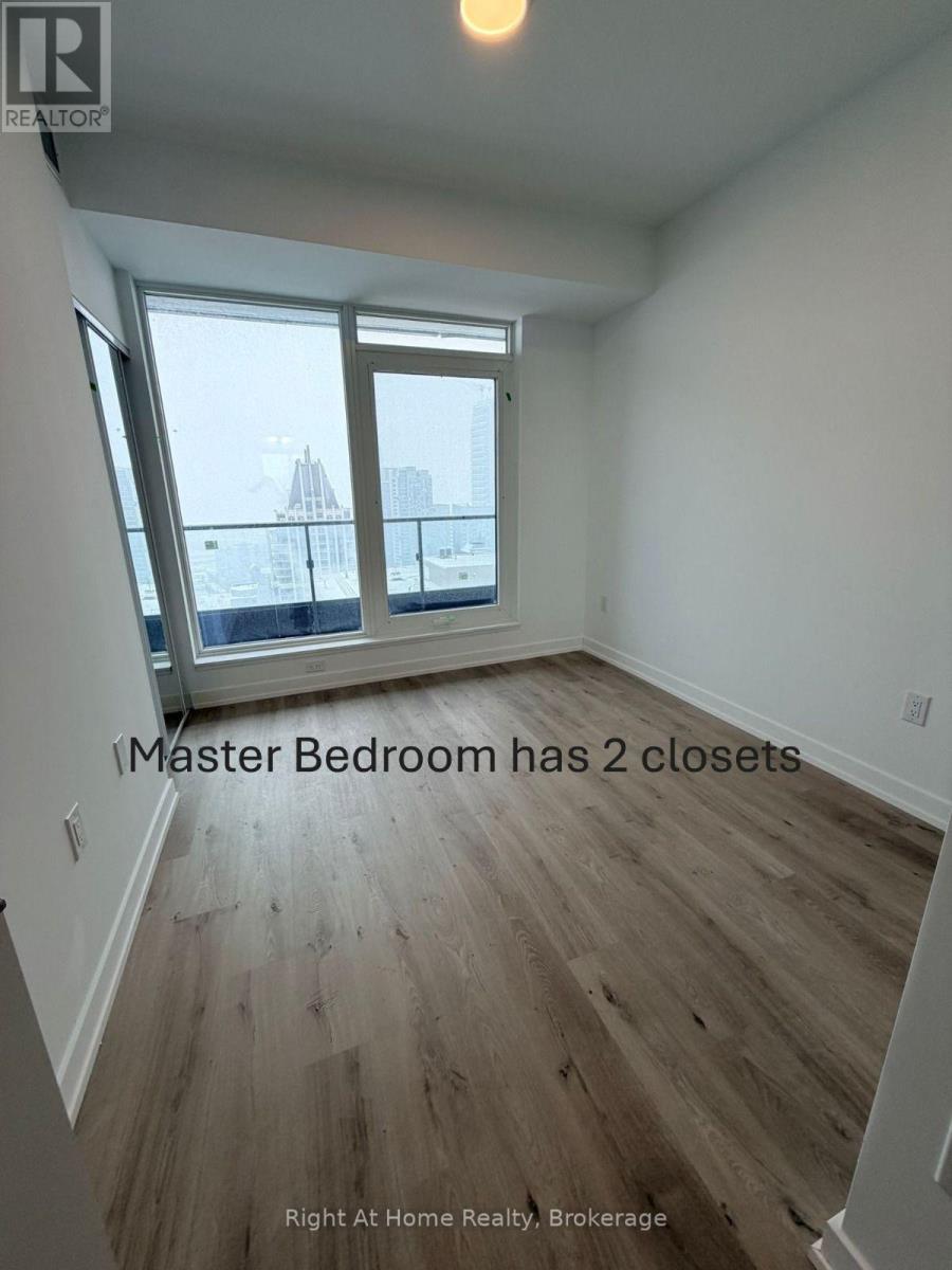 4104 - 395 Square One Drive, Mississauga, Ontario  L5B 0P6 - Photo 3 - W12764454