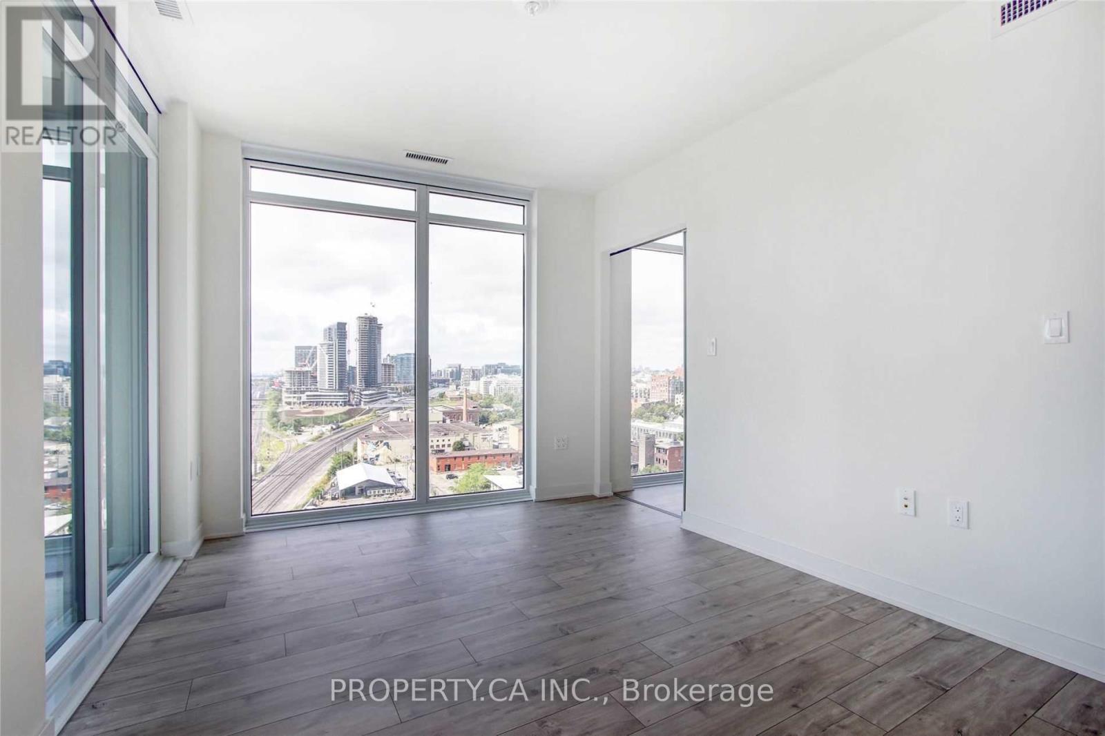 1404w - 27 Bathurst Street, Toronto, Ontario  M5V 2P1 - Photo 14 - C12702624