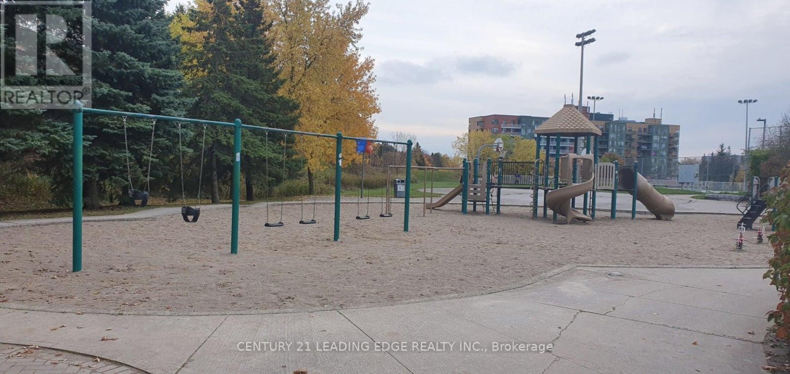 236 Cedar Avenue, Richmond Hill, Ontario  L4C 2B2 - Photo 34 - N12764038