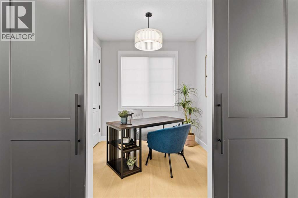 3 Waterford Manor, Chestermere, Alberta  T1X 2T9 - Photo 7 - A2284423