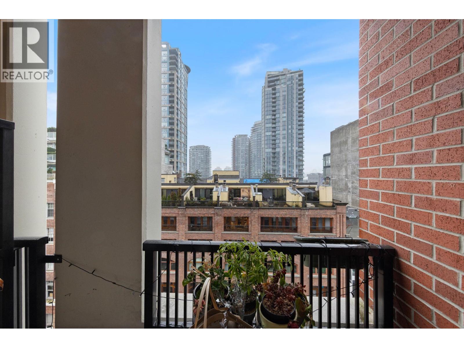 606 531 Beatty Street, Vancouver, British Columbia  V6B 0C5 - Photo 10 - R3085939