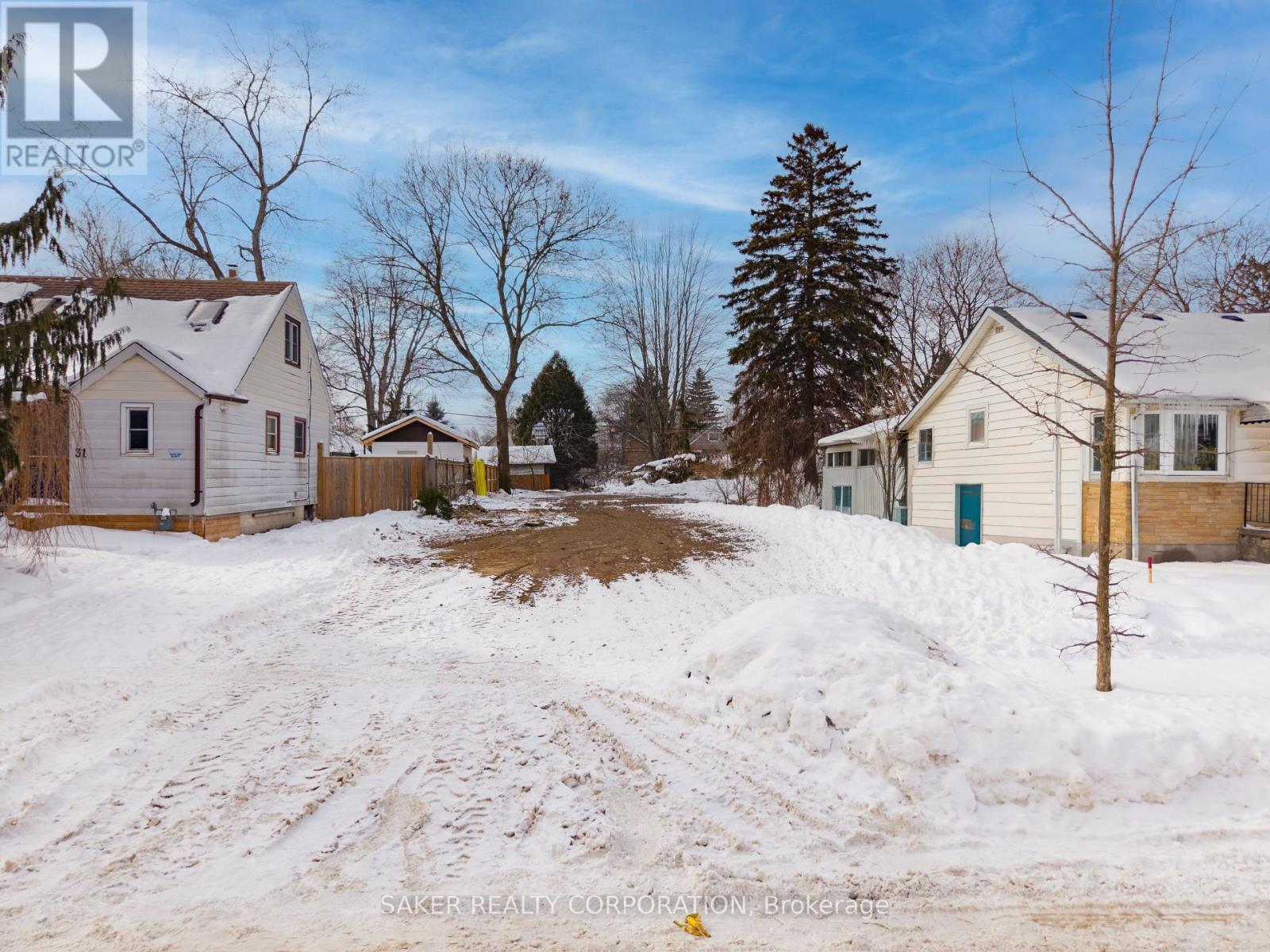 33 Clemens Street, London East, Ontario  N5Y 1H5 - Photo 3 - X12764442