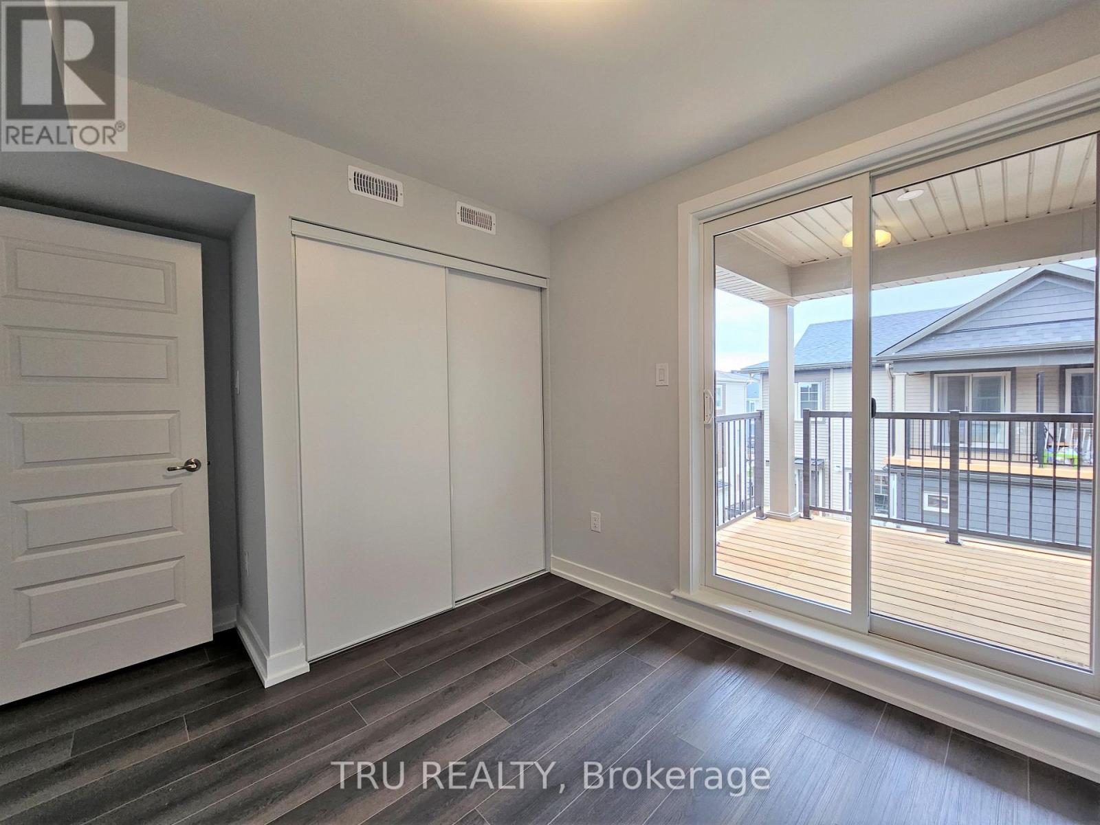 200 Anyolite Private, Ottawa, Ontario  K2J 7J3 - Photo 14 - X12764440