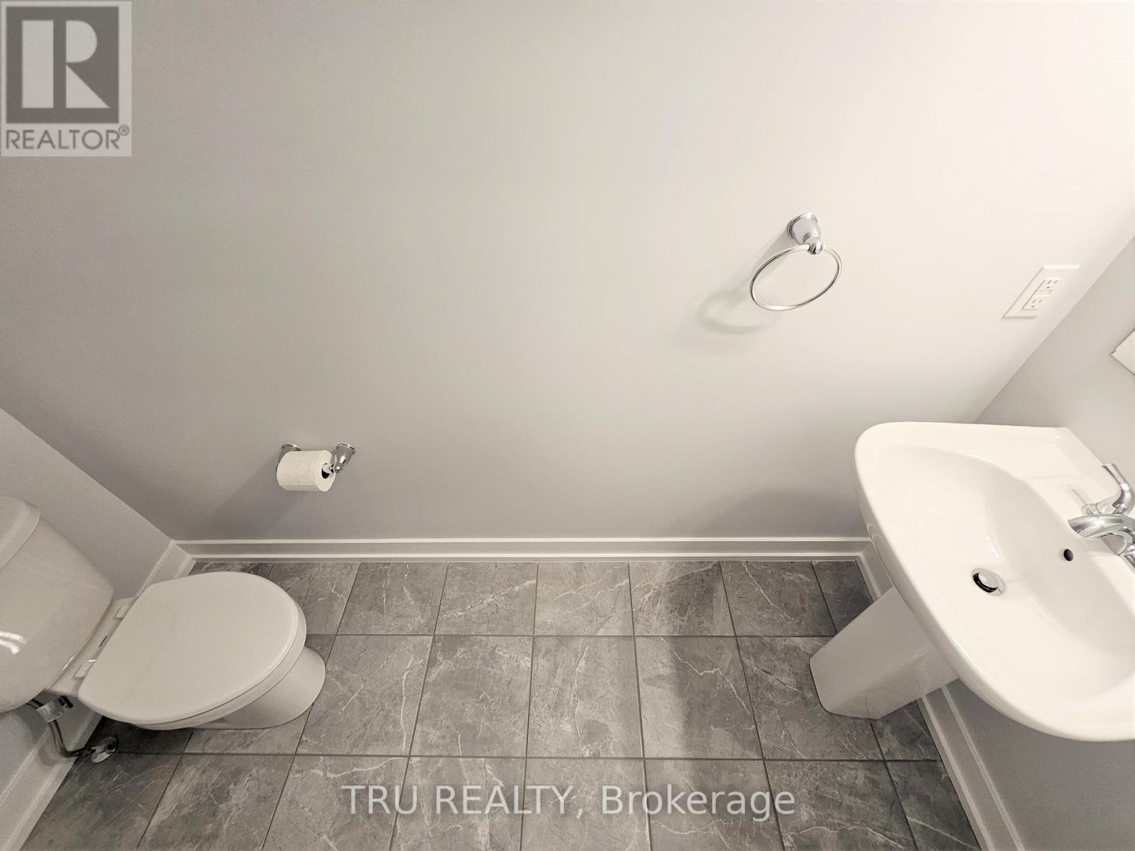 200 Anyolite Private, Ottawa, Ontario  K2J 7J3 - Photo 8 - X12764440