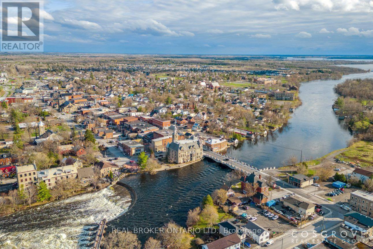 149 Bridge Street, Carleton Place, Ontario  K7C 2V6 - Photo 27 - X12764456
