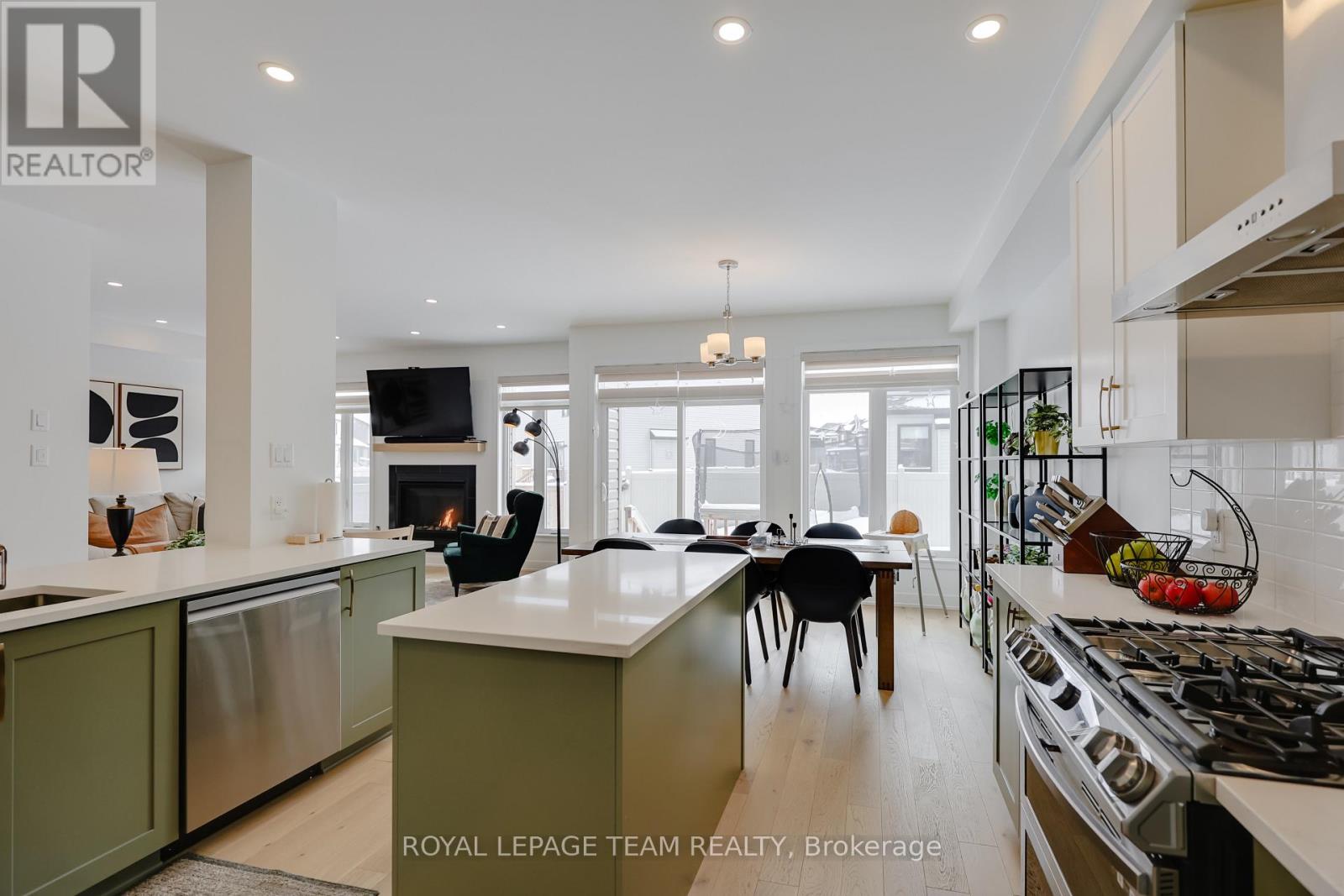 844 Beckton Heights, Ottawa, Ontario  K2S 2X9 - Photo 18 - X12764488