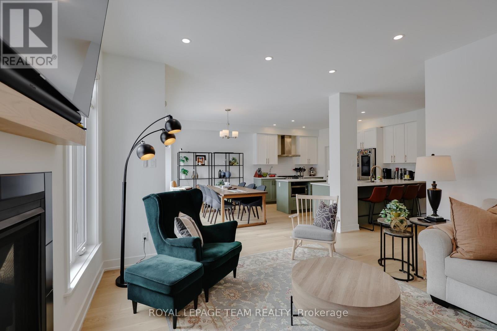 844 Beckton Heights, Ottawa, Ontario  K2S 2X9 - Photo 24 - X12764488