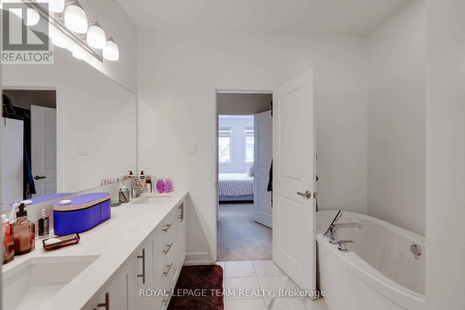 844 Beckton Heights, Ottawa, Ontario  K2S 2X9 - Photo 33 - X12764488