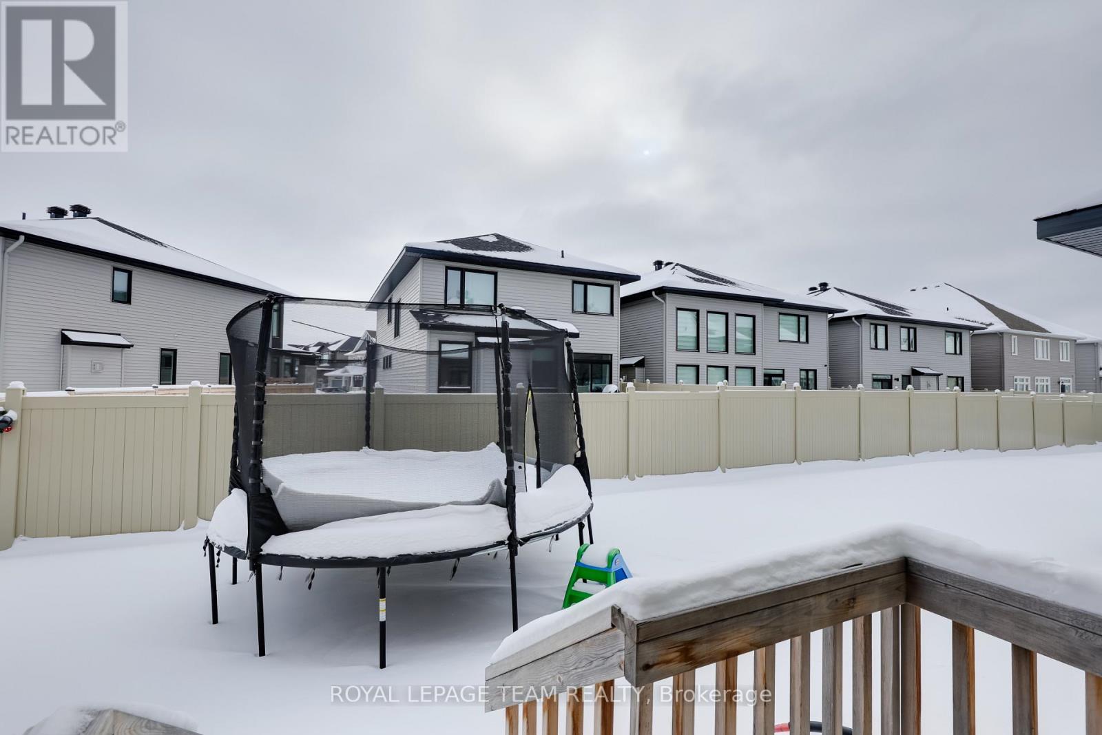 844 Beckton Heights, Ottawa, Ontario  K2S 2X9 - Photo 49 - X12764488