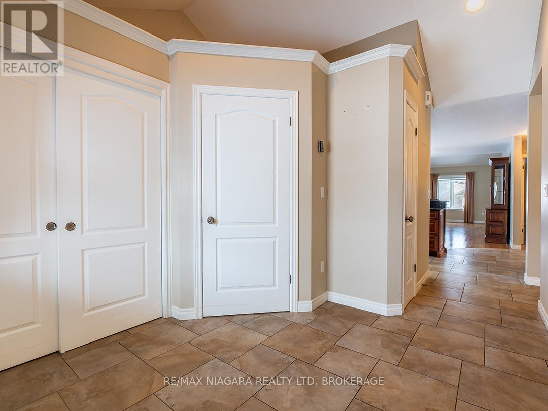 57 Maple Street, Port Colborne, Ontario  L3K 6G7 - Photo 15 - X12764472