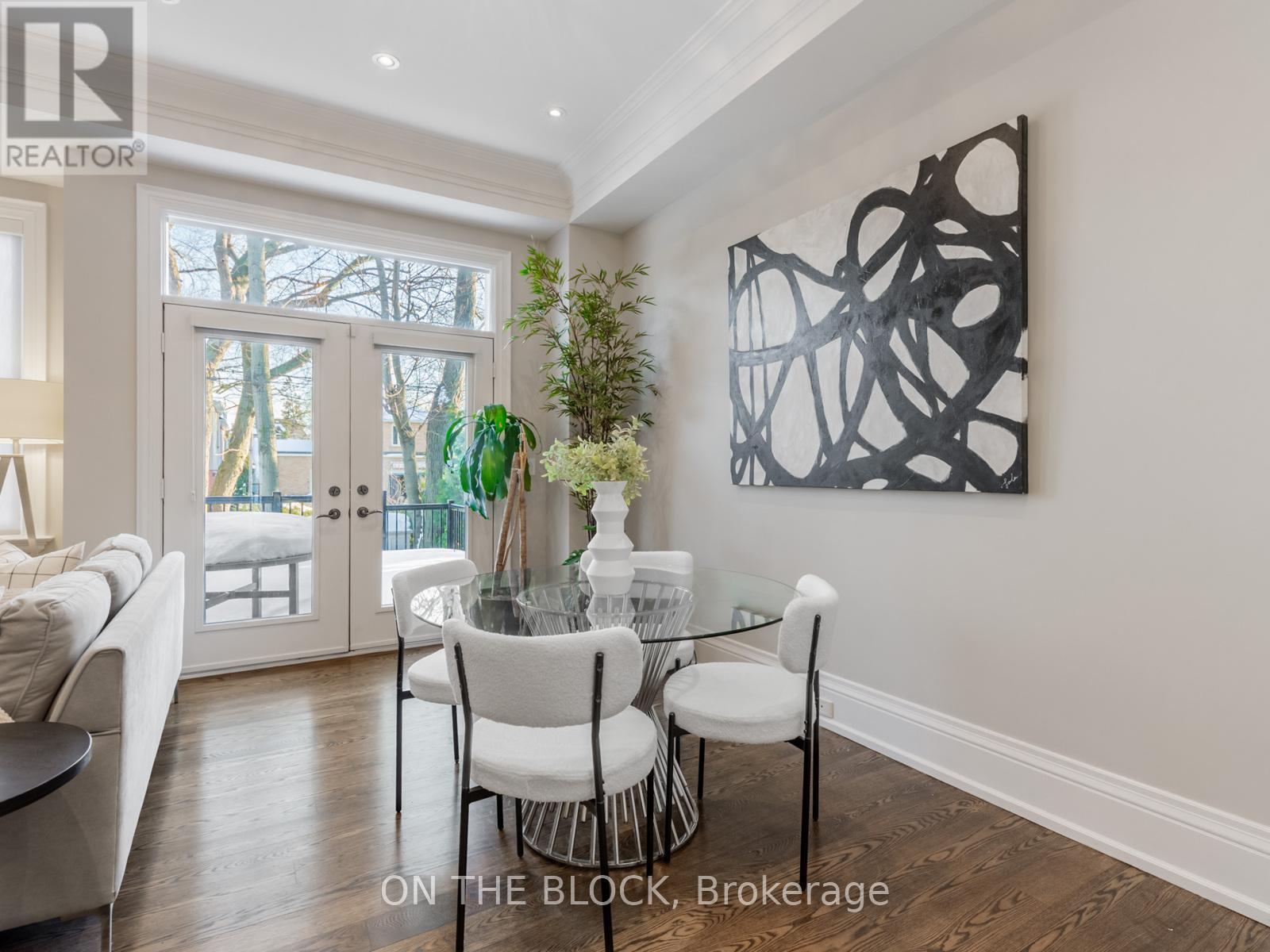 225 Joicey Boulevard, Toronto, Ontario  M5M 2V4 - Photo 15 - C12764436