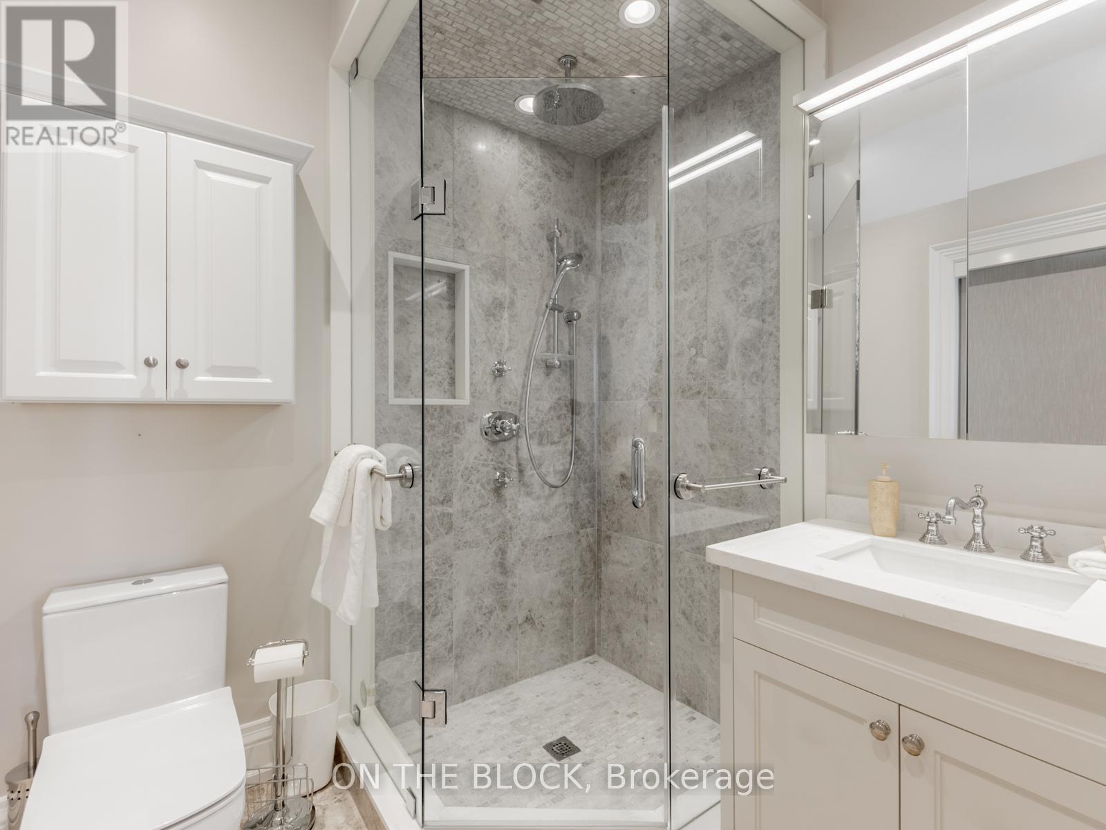 225 Joicey Boulevard, Toronto, Ontario  M5M 2V4 - Photo 27 - C12764436