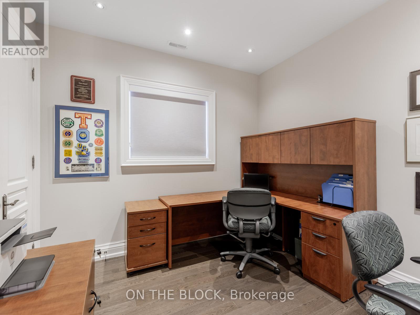 225 Joicey Boulevard, Toronto, Ontario  M5M 2V4 - Photo 33 - C12764436