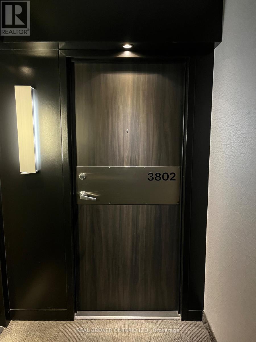 3802 - 210 Victoria Street, Toronto (Church-Yonge Corridor), Ontario  M5B 2R3 - Photo 2 - C12764458