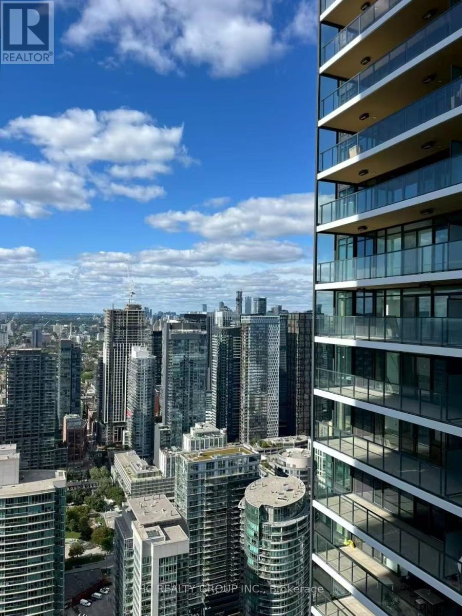 5906 - 3 Concord Cityplace Way, Toronto (Waterfront Communities), Ontario  M5V 0X4 - Photo 14 - C12764468