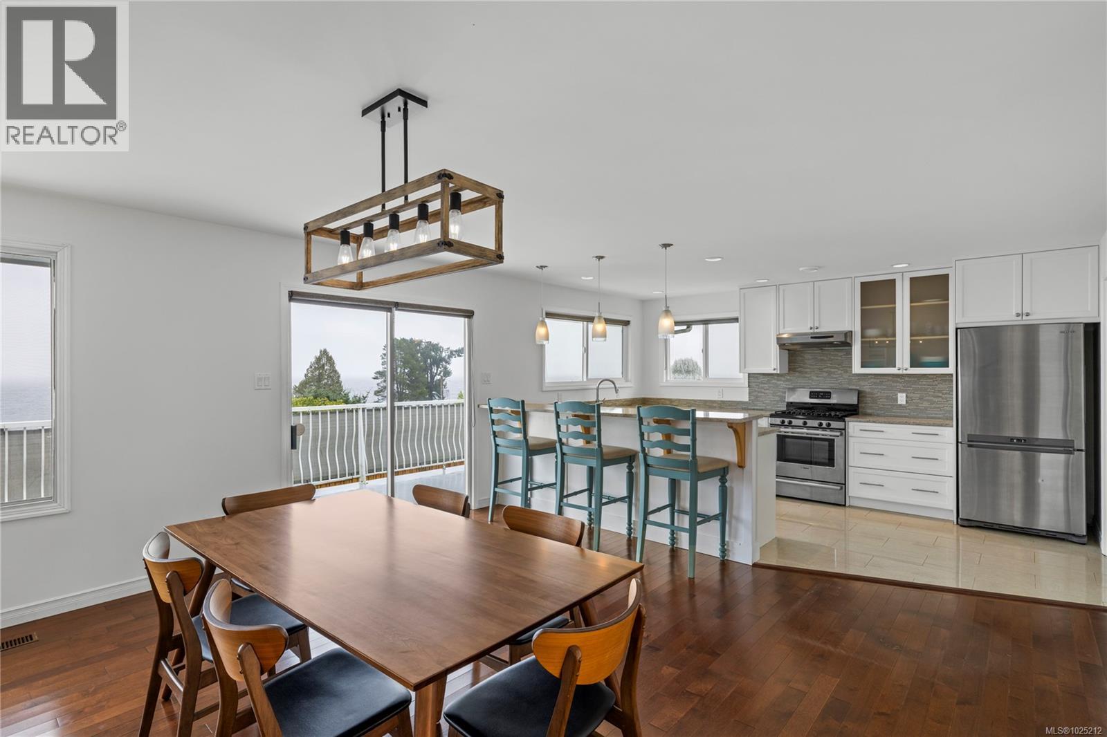 7158 Dickinson Rd, Lantzville, British Columbia  V0R 2H0 - Photo 13 - 1025212