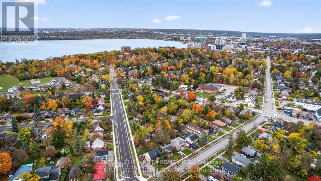 155 Penetang Street, Barrie, Ontario  L4M 1V9 - Photo 38 - S12764494