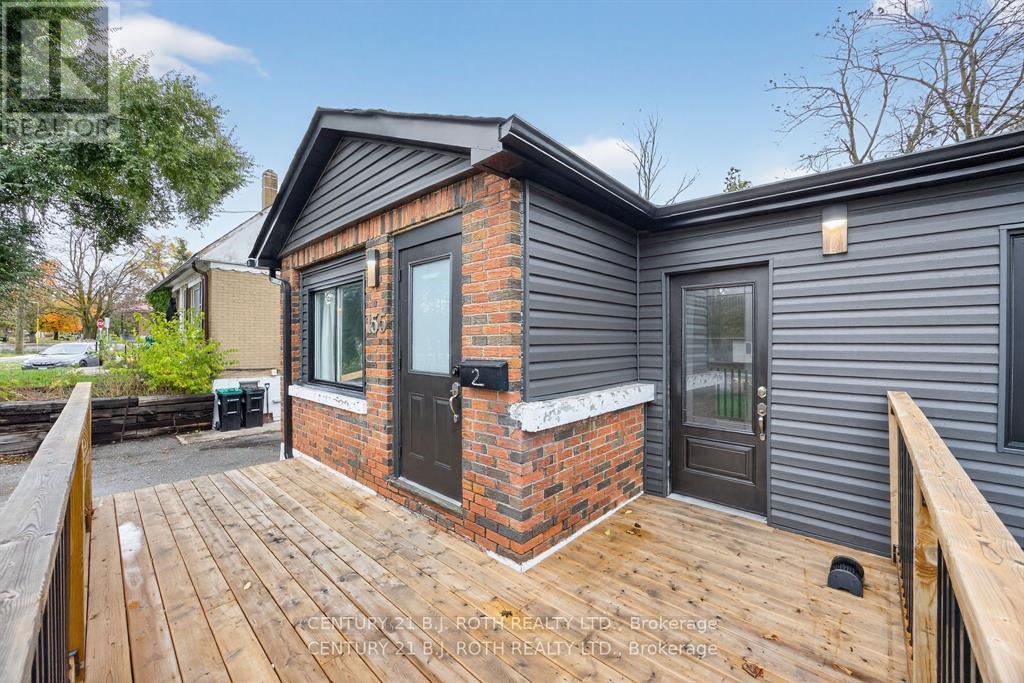 155 Penetang Street, Barrie, Ontario  L4M 1V9 - Photo 4 - S12764494