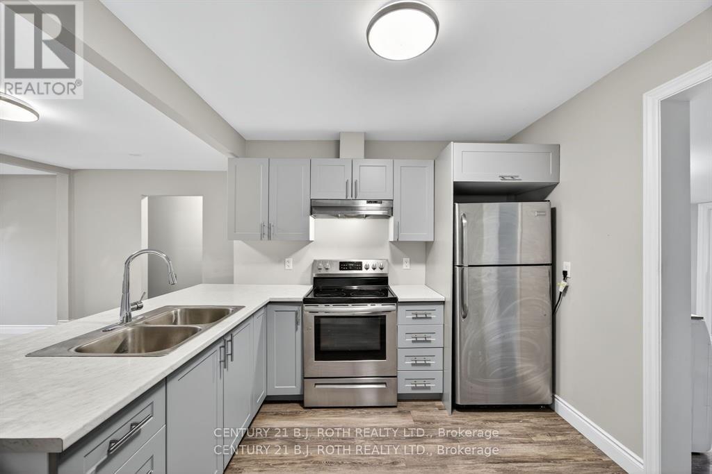 155 Penetang Street, Barrie, Ontario  L4M 1V9 - Photo 7 - S12764494