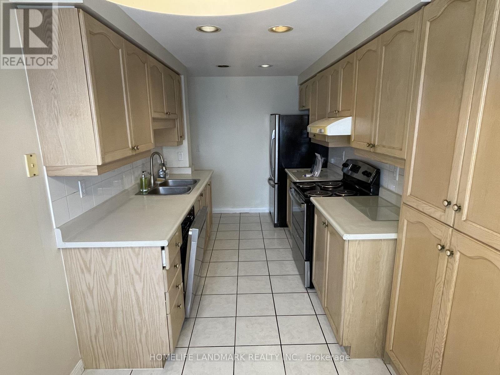 726 - 1881 Mcnicoll Avenue, Toronto, Ontario  M1V 5M2 - Photo 11 - E12750398