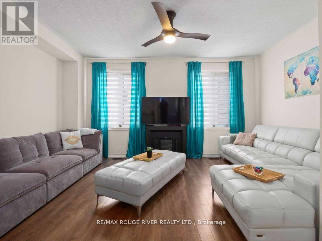 40 Tollgate Street N, Brampton (Heart Lake East), Ontario  L6Z 0J1 - Photo 7 - W12764448