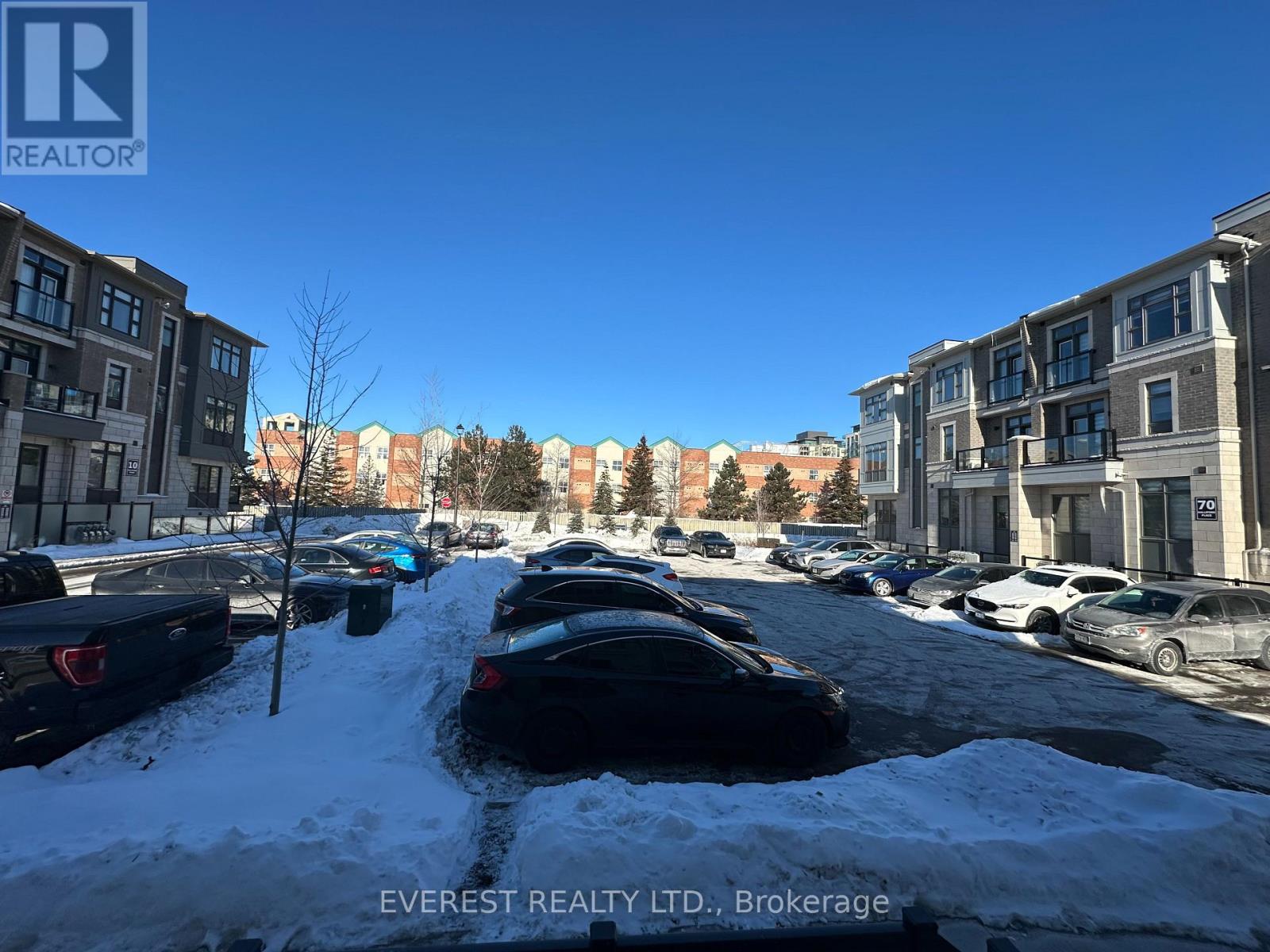 606 - 50 Halliford Place, Brampton (Goreway Drive Corridor), Ontario  L6P 4R1 - Photo 4 - W12764480
