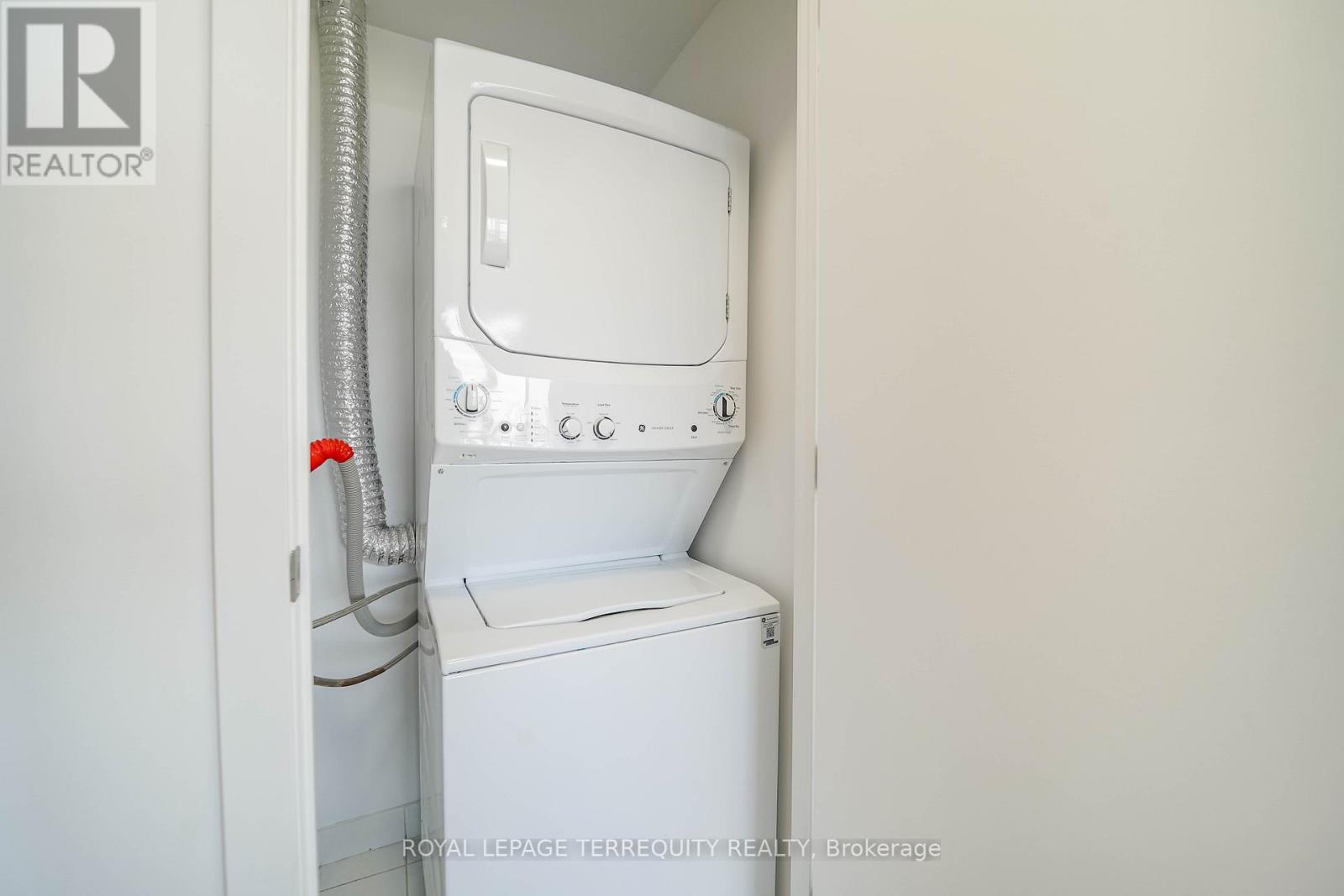 4007 - 2200 Lakeshore Boulevard W, Toronto, Ontario  M8V 1A4 - Photo 25 - W12764490