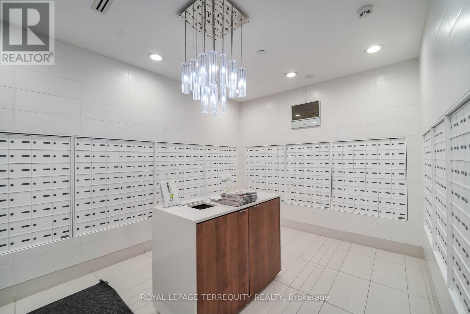 4007 - 2200 Lakeshore Boulevard W, Toronto, Ontario  M8V 1A4 - Photo 42 - W12764490