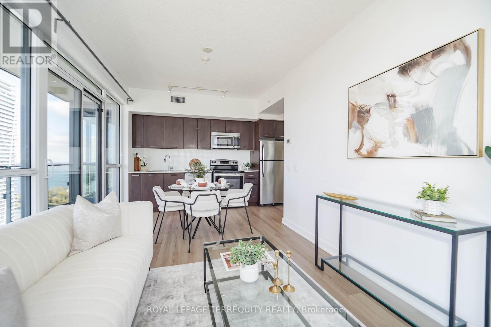 4007 - 2200 Lakeshore Boulevard W, Toronto, Ontario  M8V 1A4 - Photo 5 - W12764490