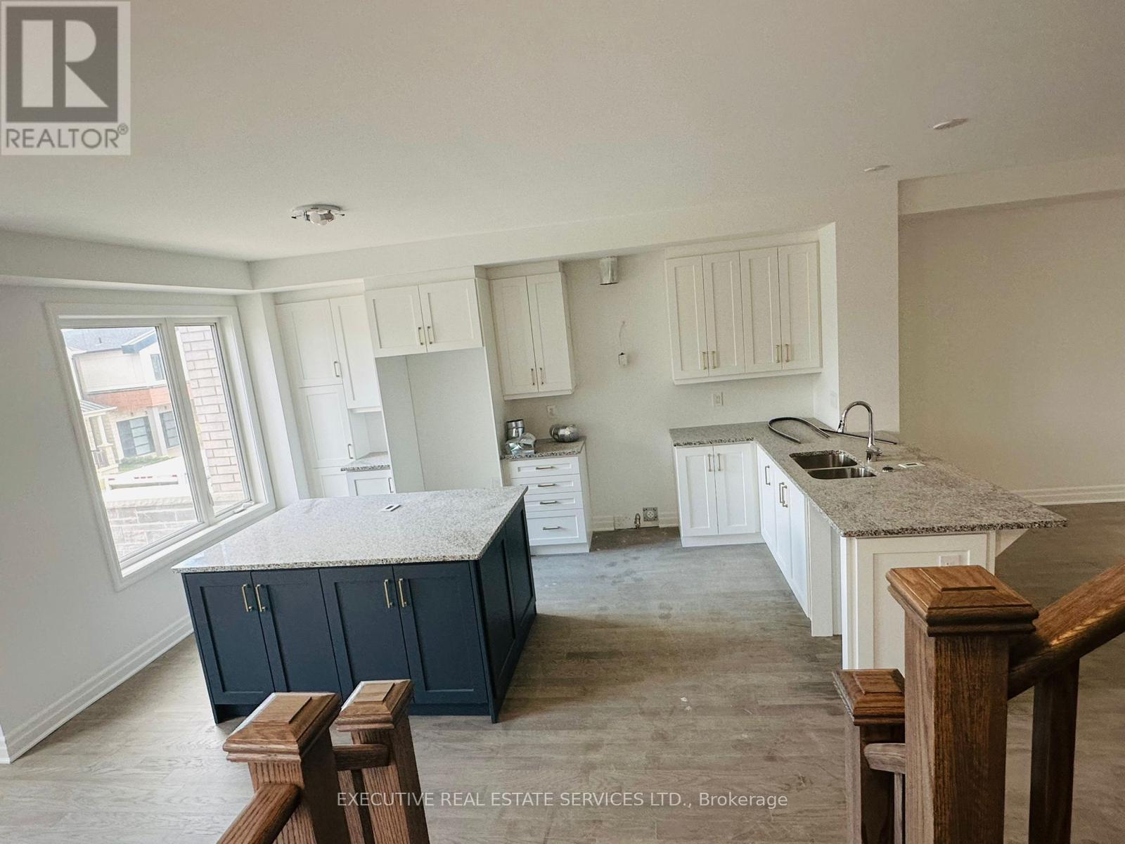 3090 William Cutmore Boulevard, Oakville (Jm Joshua Meadows), Ontario  L6H 7X1 - Photo 3 - W12764502