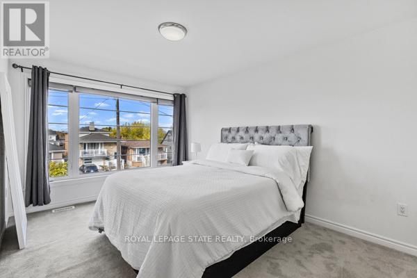 37 Delena Avenue S, Hamilton, Ontario  L9H 1B7 - Photo 32 - X12764510