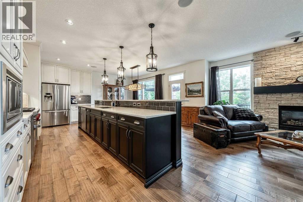 101 Rockford Road Nw, Calgary, Alberta  T3G 0E1 - Photo 5 - A2276900