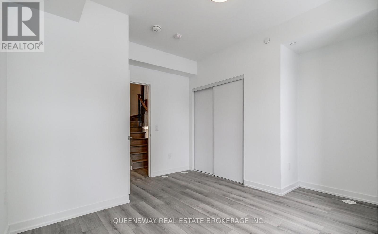 3079 Pharmacy Avenue, Toronto, Ontario  M1T 1H8 - Photo 10 - E12752494