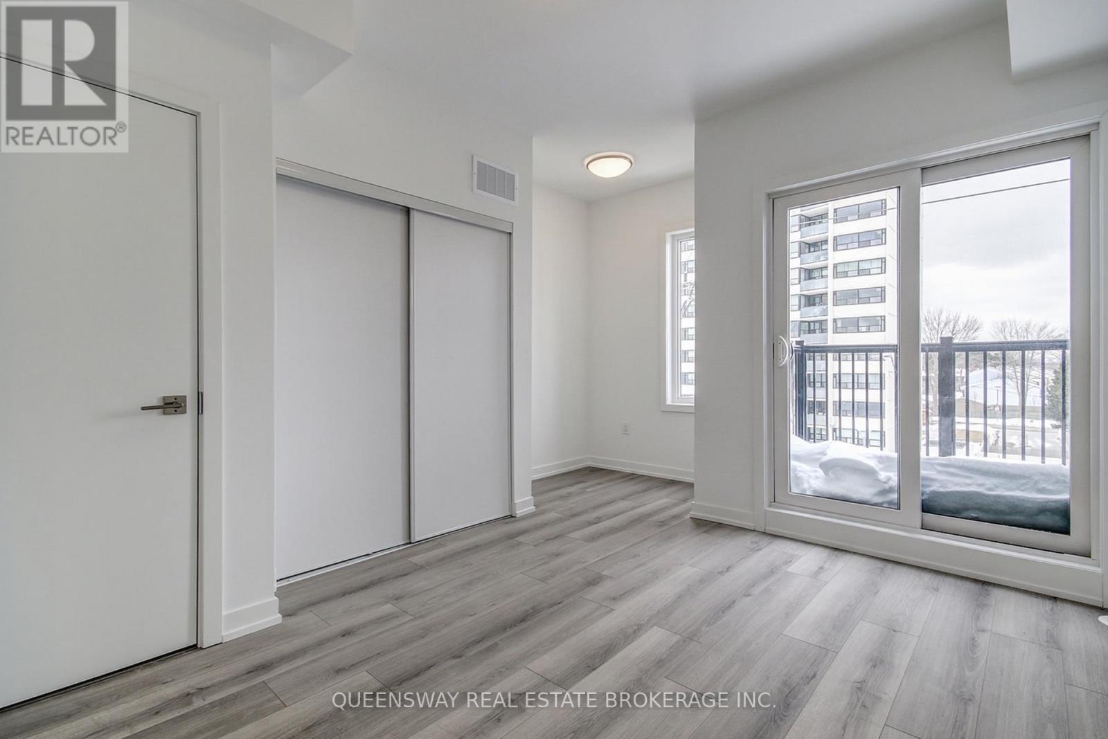 3079 Pharmacy Avenue, Toronto, Ontario  M1T 1H8 - Photo 16 - E12752494