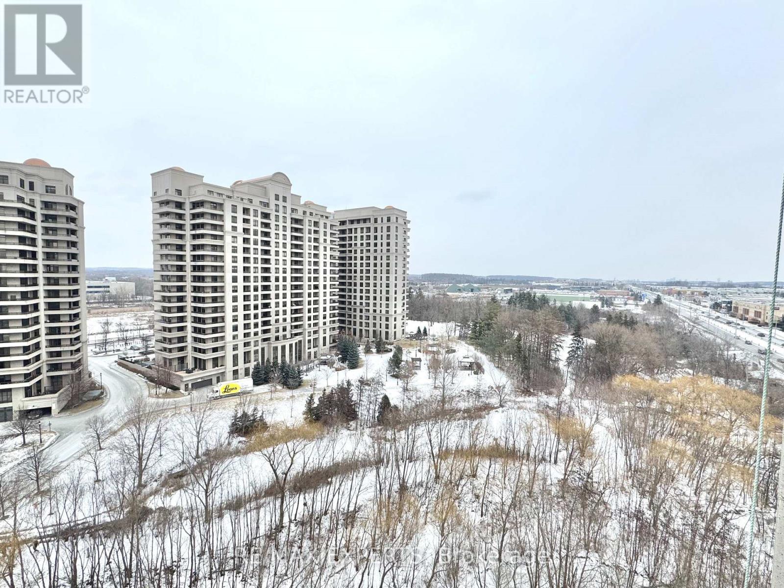 1008 - 9225 Jane Street, Vaughan, Ontario  L6A 0J7 - Photo 2 - N12764344