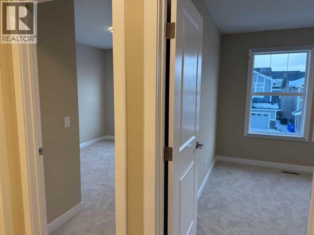 63 Sunrise Heath, Cochrane, Alberta  T4C 3C5 - Photo 23 - A2269947