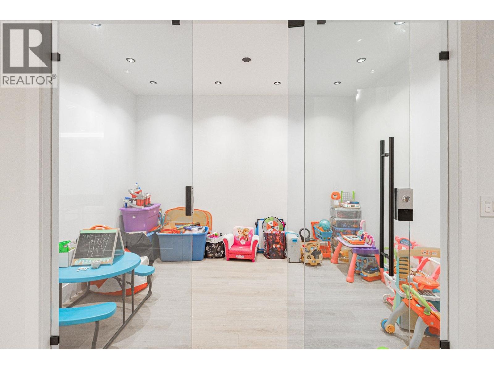 2051 W King Edward Avenue, Vancouver, British Columbia  V6J 2W8 - Photo 11 - R3087288