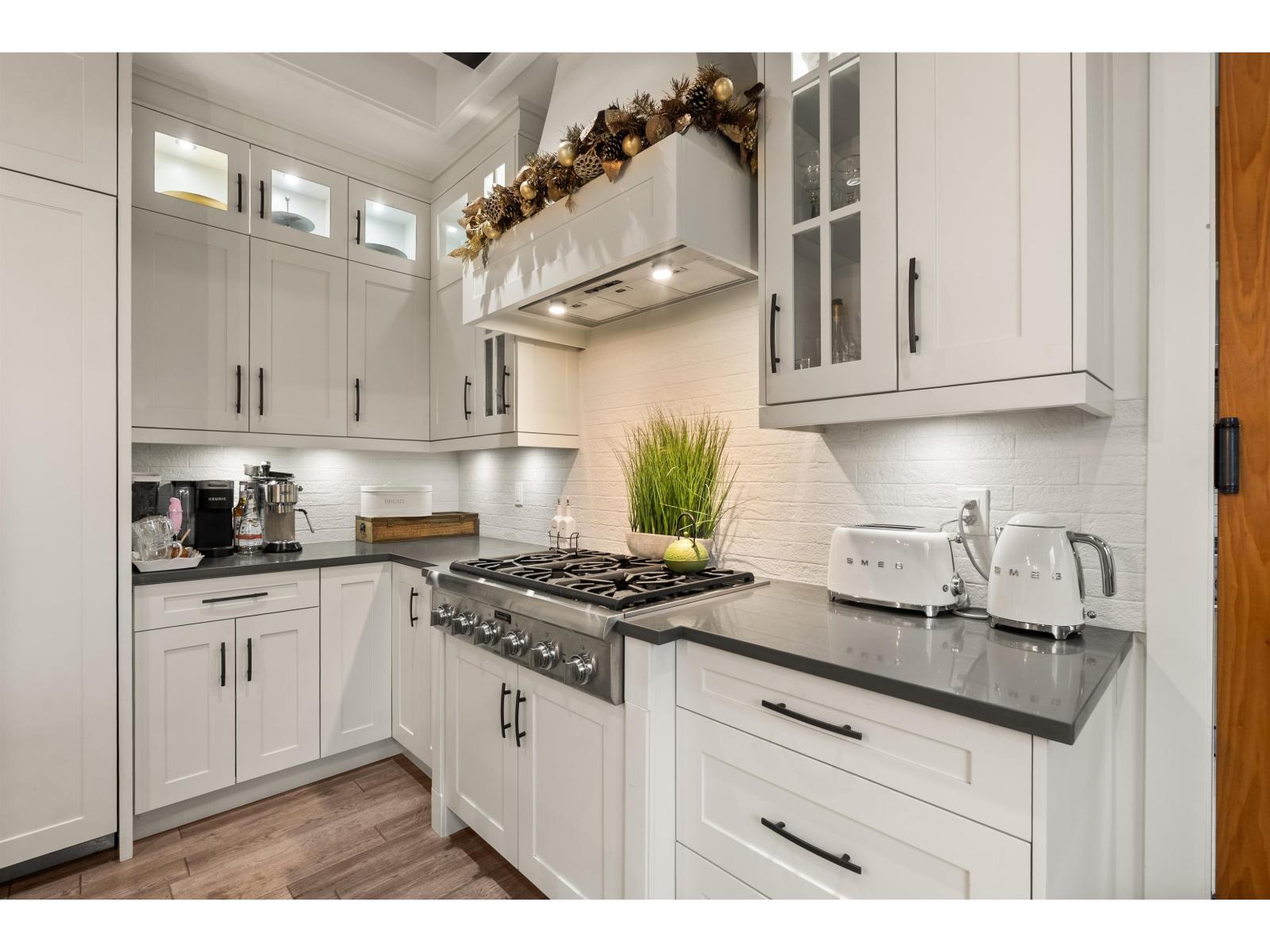 8486 Harvie Road, Surrey, British Columbia  V4N 5X8 - Photo 10 - R3074041