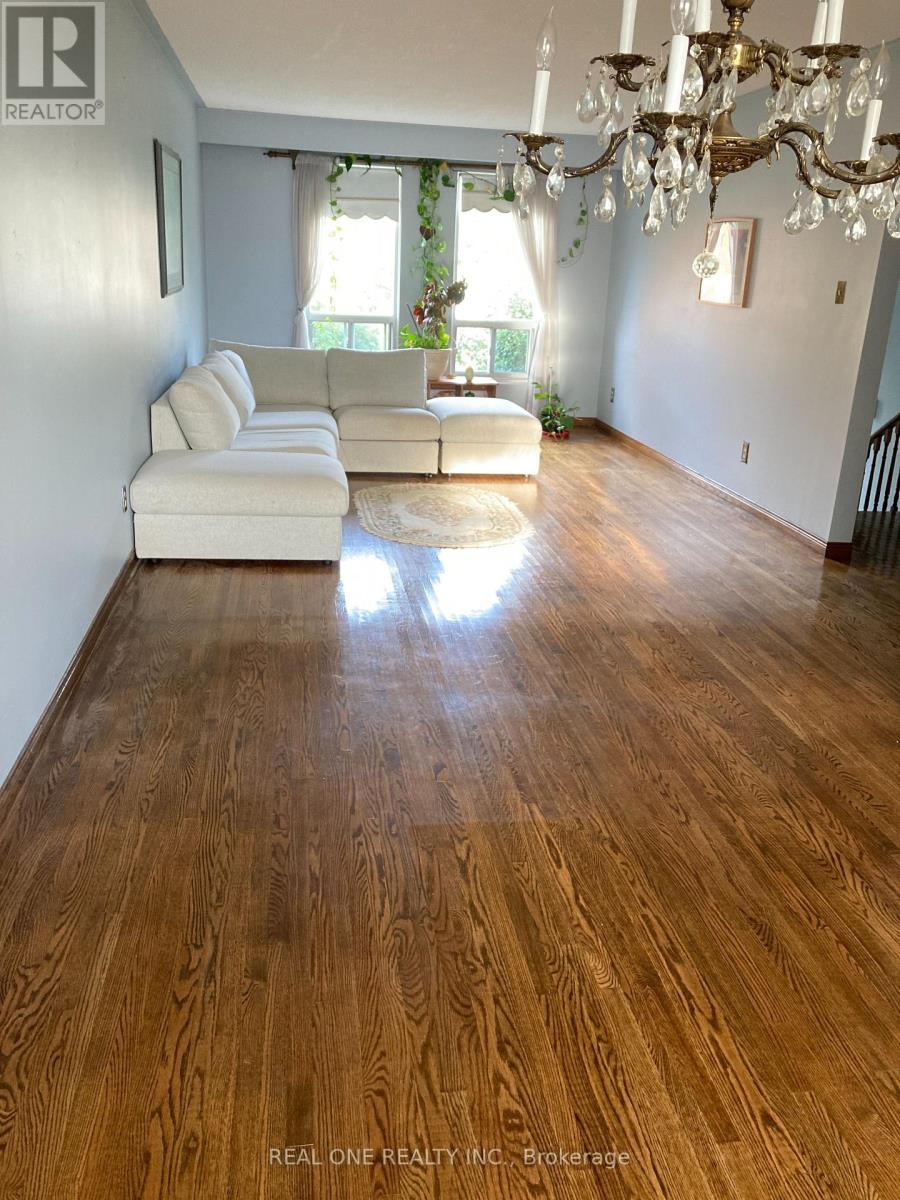 45 Chalet Road, Toronto, Ontario  M2J 3V3 - Photo 2 - C12764520